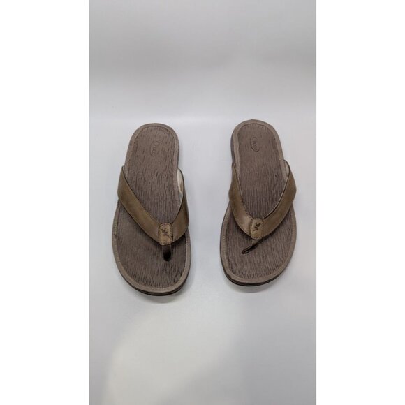 Chaco Brown/Tan Classic Leather Flip-Flop Sandals - Picture 2 of 3